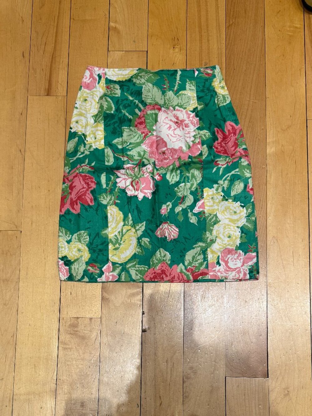 Vintage Jean Mercier Fooling Around Green Floral Rose Cotton Pencil Skirt